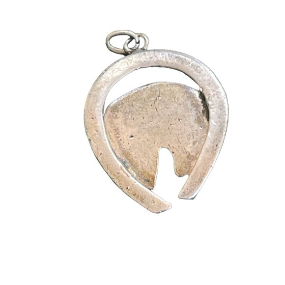 Vintage Silver Horse Head in Horseshoe Charm Pendant Equine Jewelry Equestrian T - Picture 6 of 6
